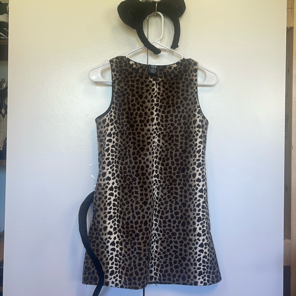 Gap leopard dress.  Like New. Halloween costume to wear again.  Like new